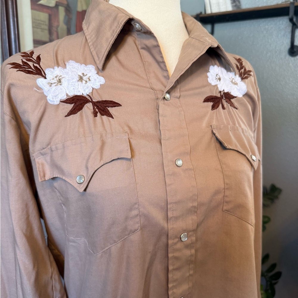 Vintage Western Pearl Snap Western Wear Cowgirl Large
